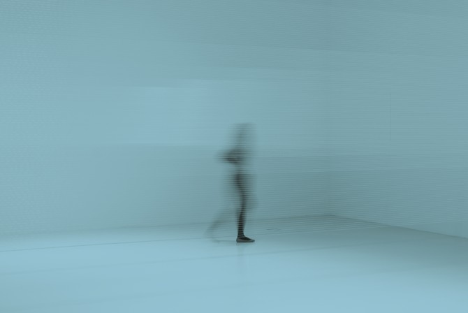 Susanna Fritscher, Capture / The Eyes, 2014. Collection Frac Franche-Comté. Vue de l’exposition Susanna Fritscher, Promenade Blanche / Weisse Reise au Frac Franche-Comté, 2014