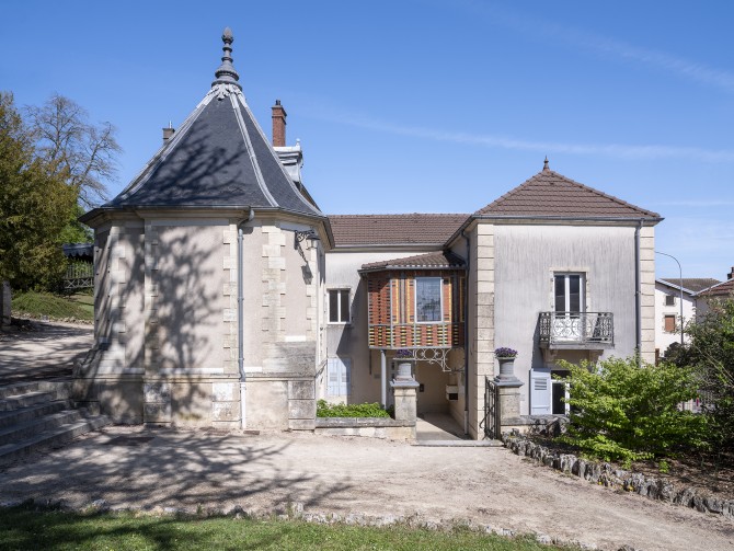 La Villa / Frac Collection - parc et villa Lamugnière à Arc-lès-Gray (70)