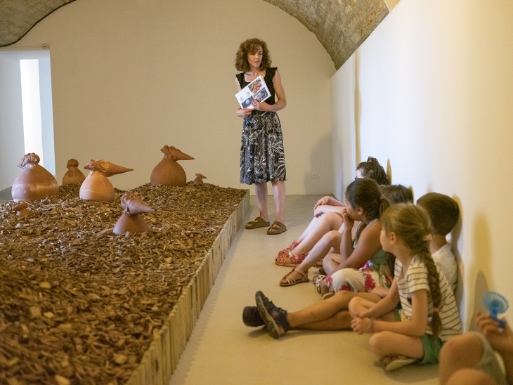 Les écoliers de l'école Champagne à la découverte de l'exposition